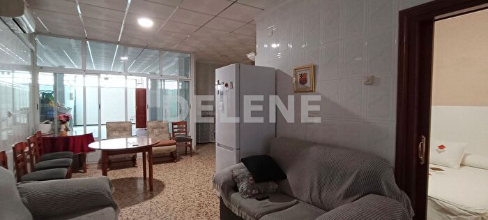 Casa en venta en Tobarra, Albacete de 5 habitaciones