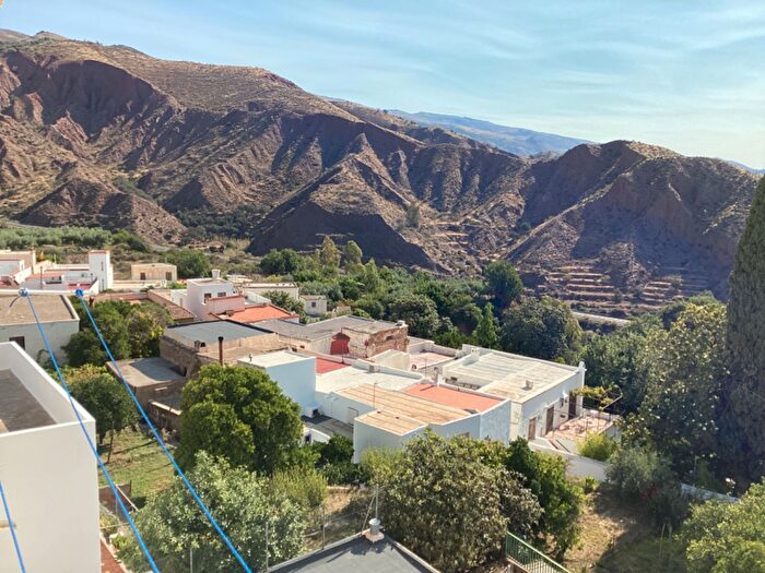 Piso en venta en Canjáyar, Almería de 3 habitaciones