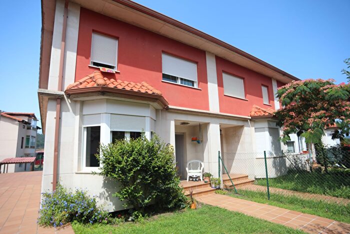 Casa en venta en Vioño, Piélagos de 4 habitaciones