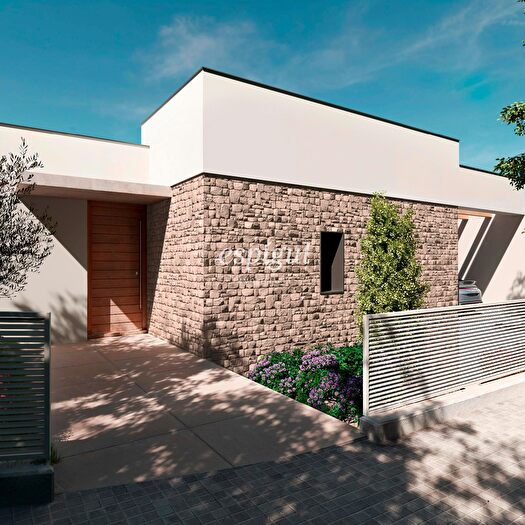 Casas en venta y pisos alquiler - 3