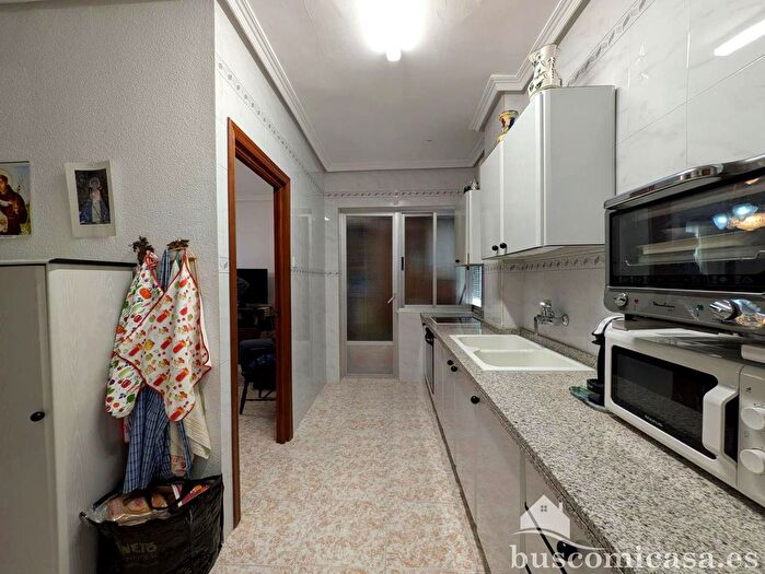 Casas en venta y pisos alquiler - 2