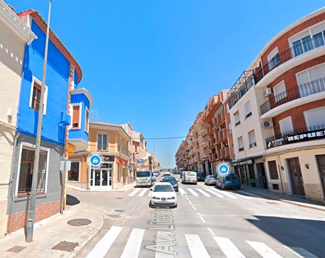 Casas en venta y pisos alquiler - 2