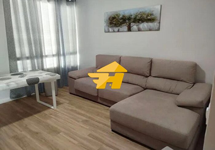 Piso en alquiler en PonienteSur, Ciudad Jardín Zoco de 4 habitaciones