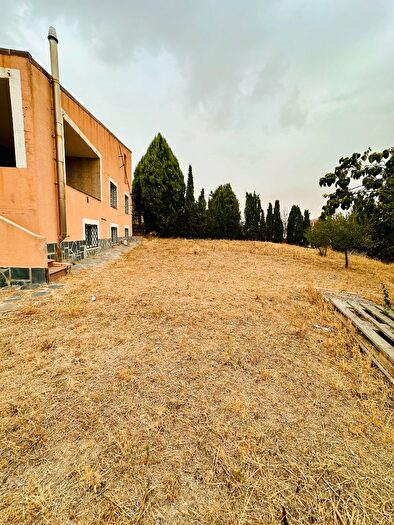 Casa en venta en Yunclillos, Toledo de 5 habitaciones