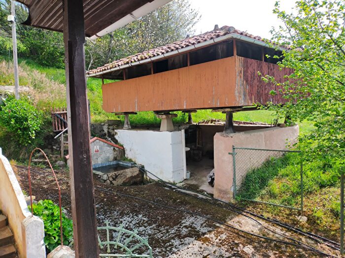 Casas en venta y pisos alquiler - 2