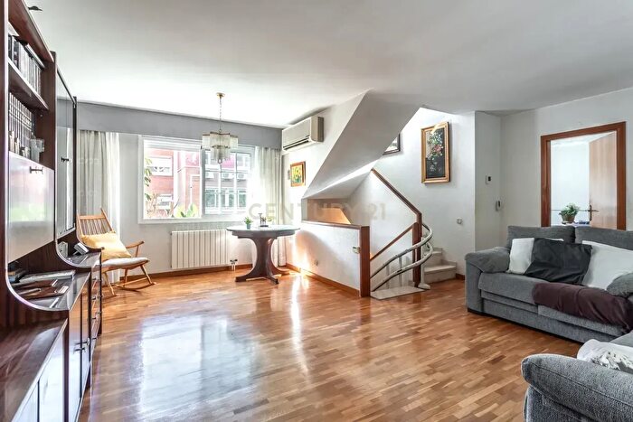 Casas en venta y pisos alquiler - 2