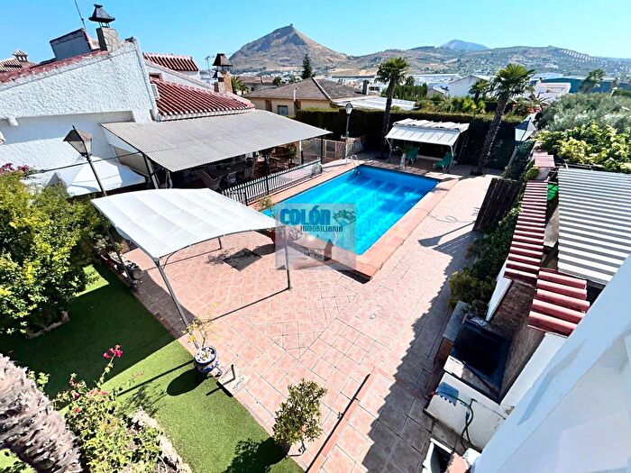 Casas en venta y pisos alquiler - 1