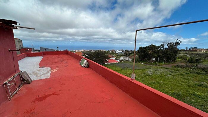 Casa en venta en Canarias, Santa Cruz de Tenerife de 5 habitaciones