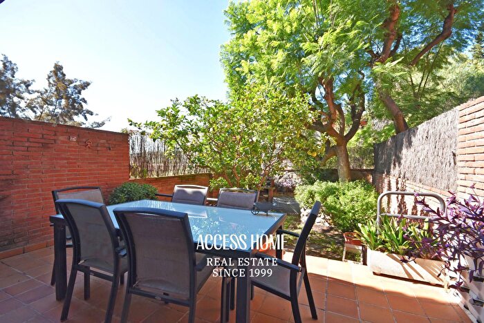 Casa en venta en Tiana, Barcelona de 4 habitaciones