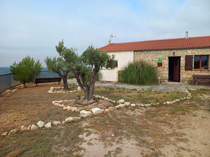 Casa en venta en Mequinenza, Zaragoza de 3 habitaciones