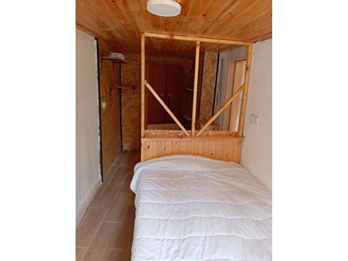 Casa en venta en As Lagoas, Ourense Capital de 3 habitaciones