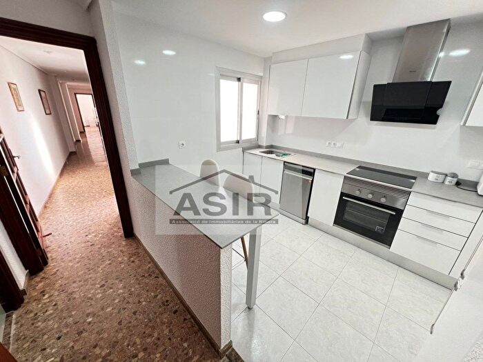 Casas en venta y pisos alquiler - 1