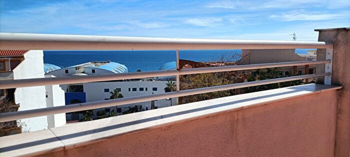 Piso en venta en Castell de Ferro, Gualchos de 3 habitaciones