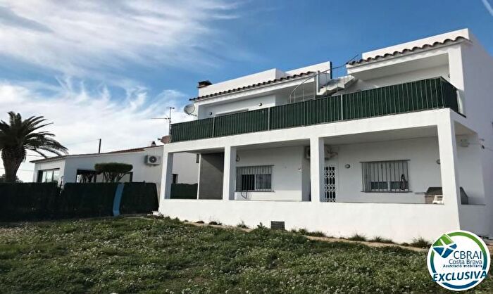 Casa en venta en Nord, Roses de 5 habitaciones