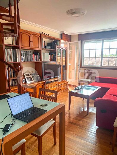Casas en venta y pisos alquiler - 3
