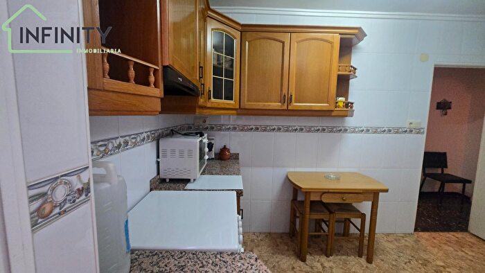 Casas en venta y pisos alquiler - 2