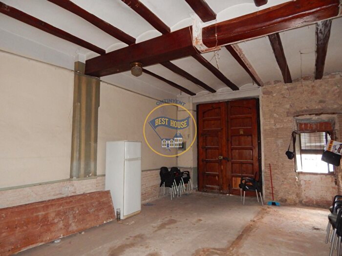 Casas en venta y pisos alquiler - 1