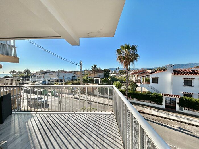 Piso en venta en Oliva pueblo, Oliva de 2 habitaciones