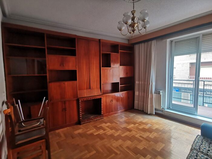 Piso en venta en San Bernardo Carmelitas Campus, Carmelitas de 4 habitaciones