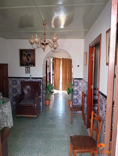 Casas en venta y pisos alquiler - 1