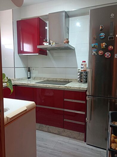 Casas en venta y pisos alquiler - 2