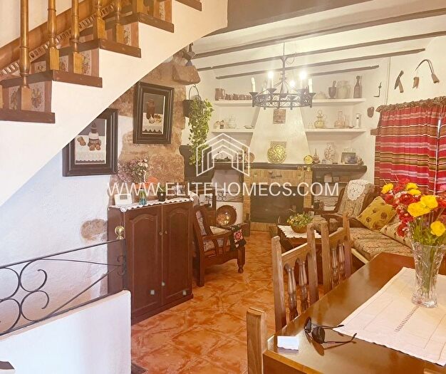 Casas en venta y pisos alquiler - 3