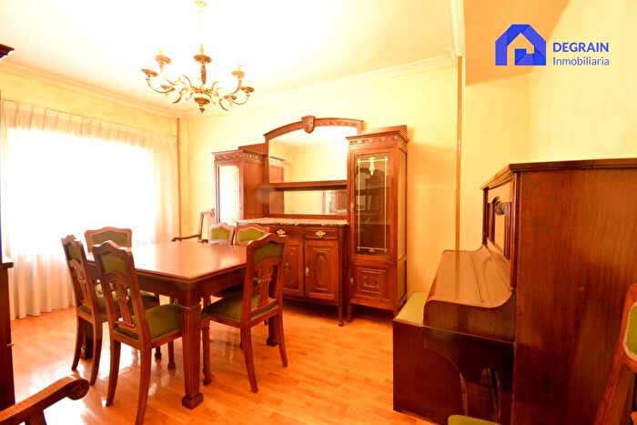 Casas en venta y pisos alquiler - 1