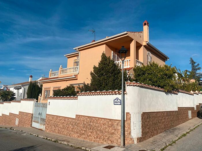 Casas en venta y pisos alquiler - 2