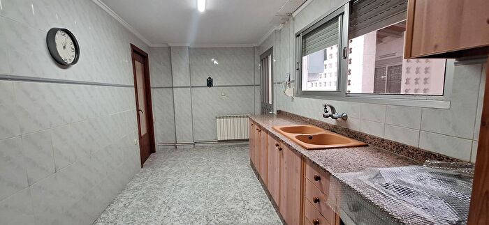 Casas en venta y pisos alquiler - 2