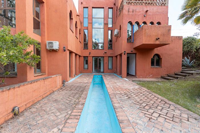 Casa en venta en Alfacar, Granada de 4 habitaciones