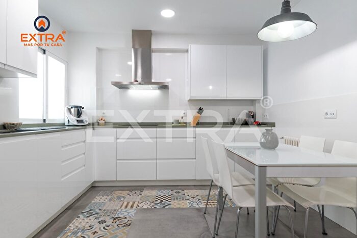 Casas en venta y pisos alquiler - 2