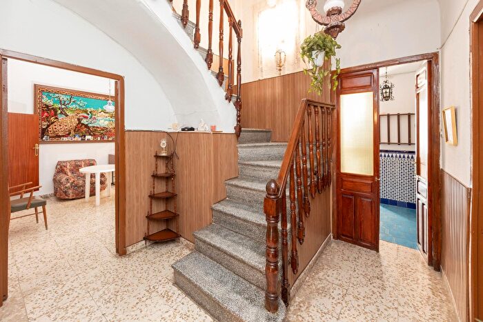 Casa en venta en Padul, Granada de 7 habitaciones