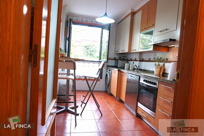 Casas en venta y pisos alquiler - 2