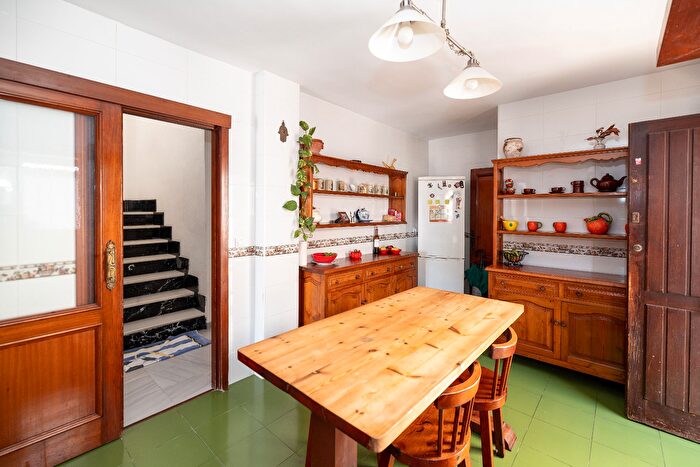 Casa en venta en Este, Pedregalejo Morlaco de 5 habitaciones