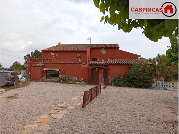 Casas en venta y pisos alquiler - 1