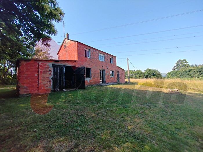 Casa en venta en Cospeito, Lugo de 4 habitaciones