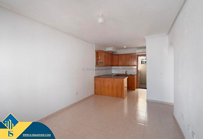 Piso en venta en Orihuela Costa, La Florida de 2 habitaciones