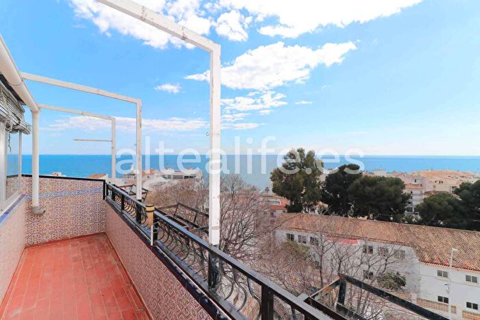 Casa en venta en Comunitat Valenciana, Alicante de 4 habitaciones
