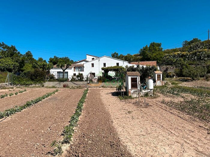 Casa en venta en Fontrubí, Barcelona de 6 habitaciones