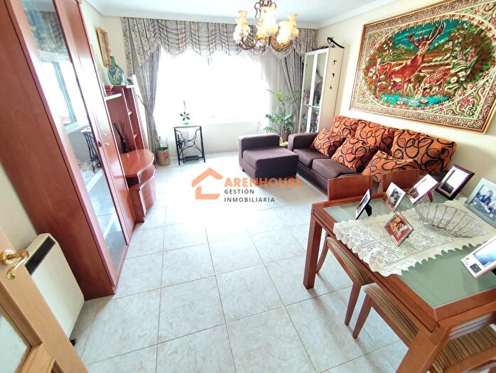 Piso en venta en Maside, Ourense de 4 habitaciones