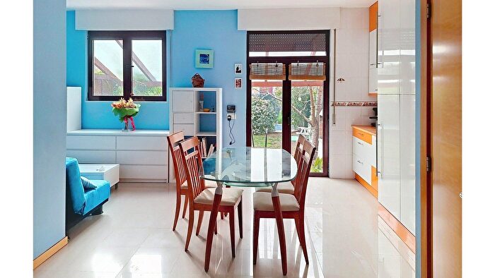 Casas en venta y pisos alquiler - 1
