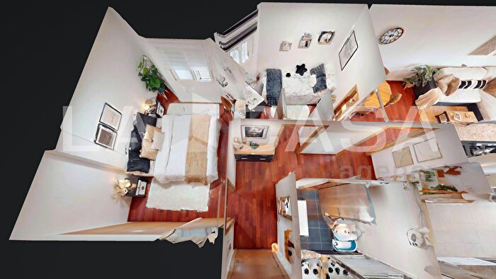 Casas en venta y pisos alquiler - 3