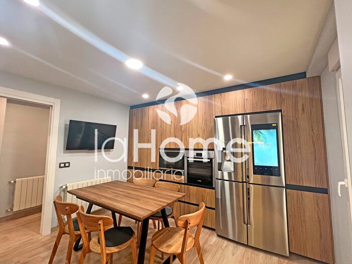 Casas en venta y pisos alquiler - 2