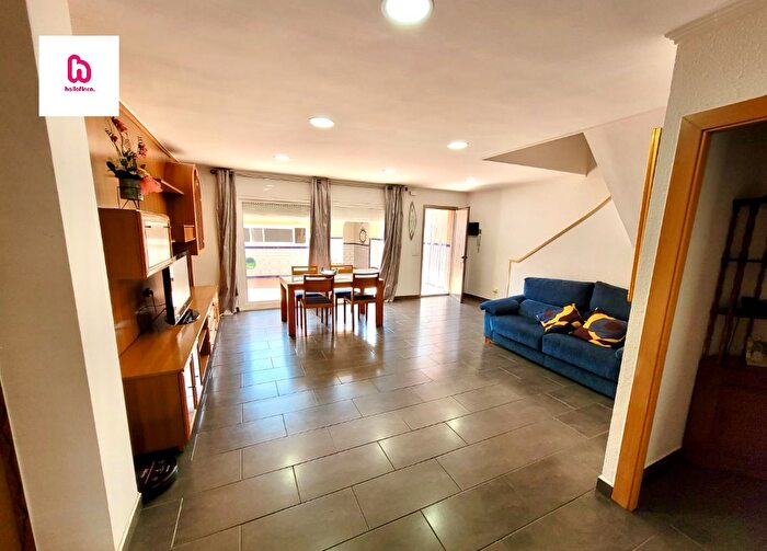 Casa en venta en Els Monjos, Santa Margarida I Els Monjos de 4 habitaciones