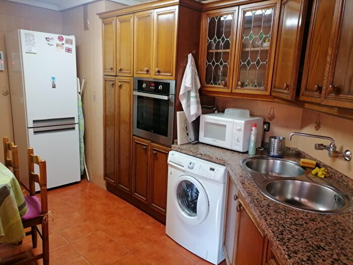 Casas en venta y pisos alquiler - 2