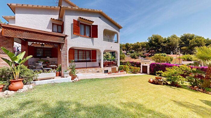 Casa en venta en Montornés Las Palmas El Refugio, Benicasim Benicàssim de 4 habitaciones