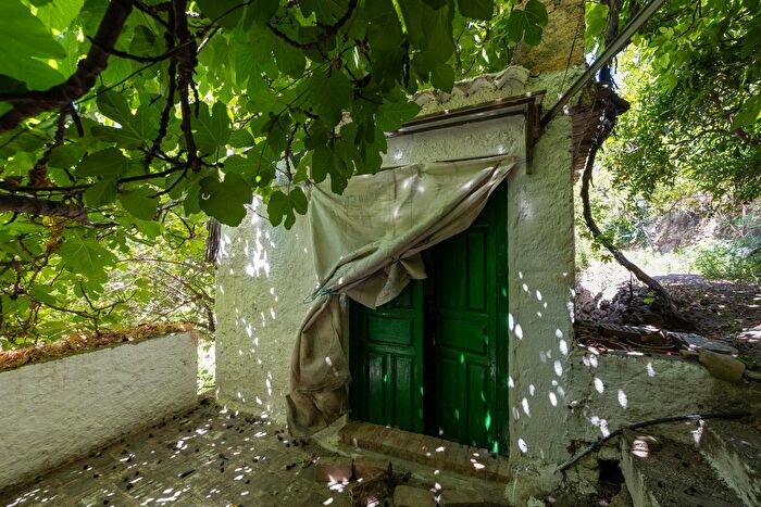 Casa en venta en Lanjarón, Granada de 2 habitaciones