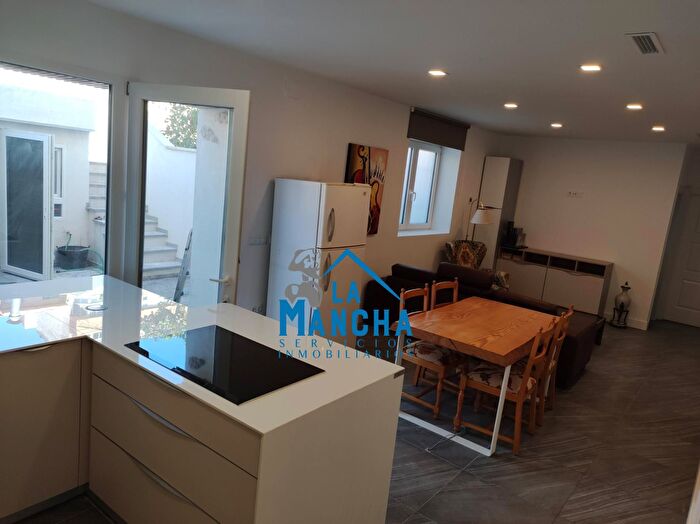 Casa en venta en Fátima, Albacete Capital de 4 habitaciones