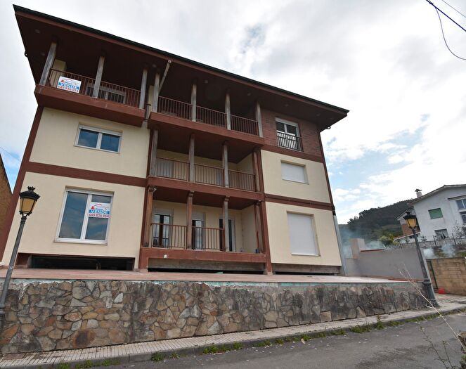Casas en venta y pisos alquiler - 1