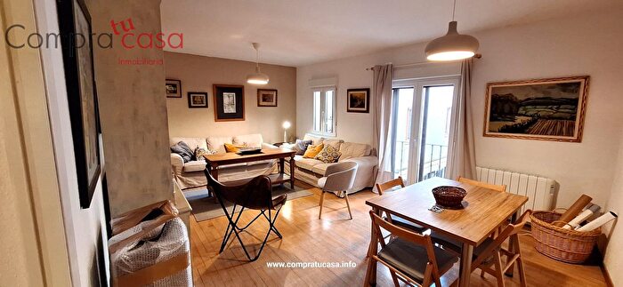 Casas en venta y pisos alquiler - 1